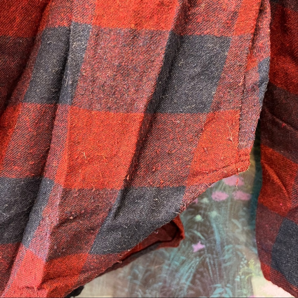 Front Lace Flannel - Picture 3 of 4